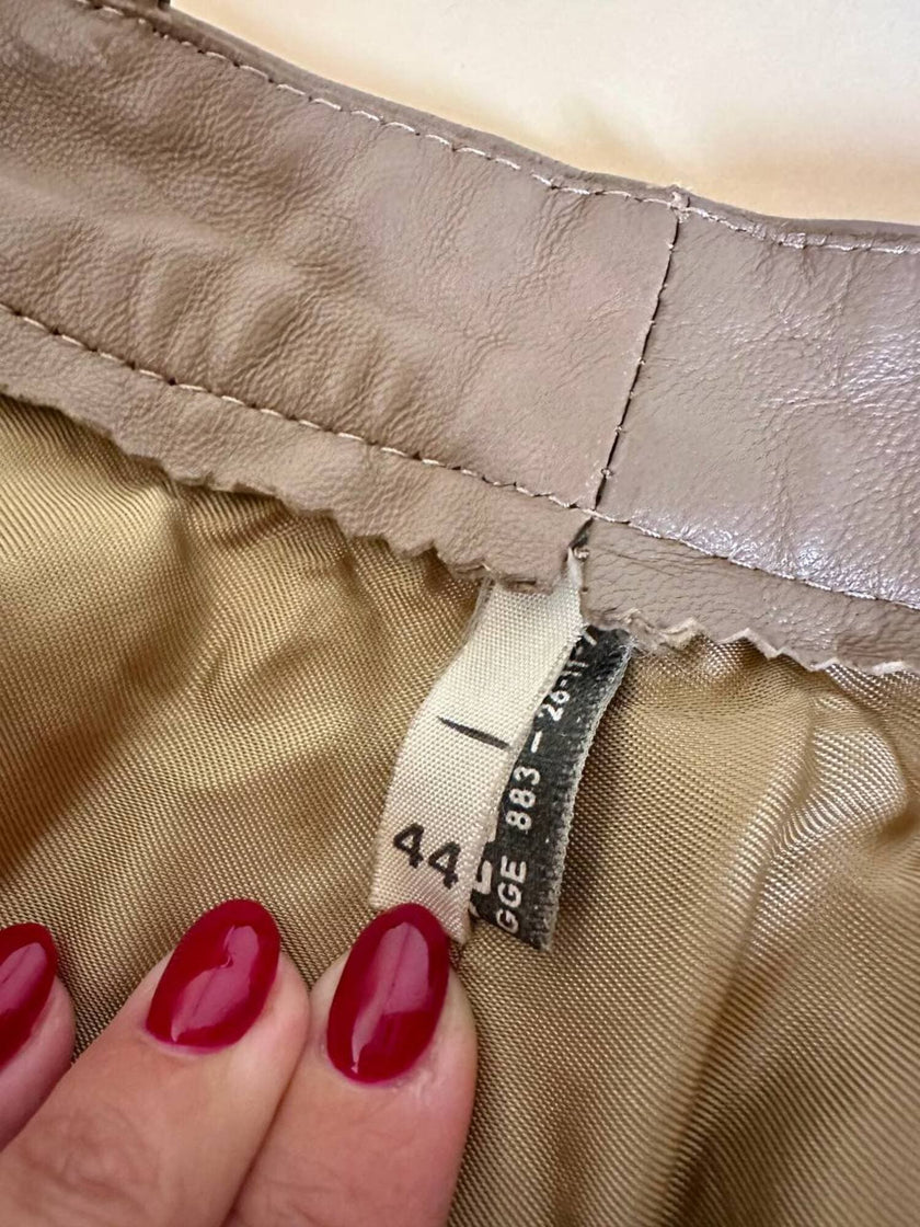 Pantalón de tiro alto de piel color crema “Grandinetti”