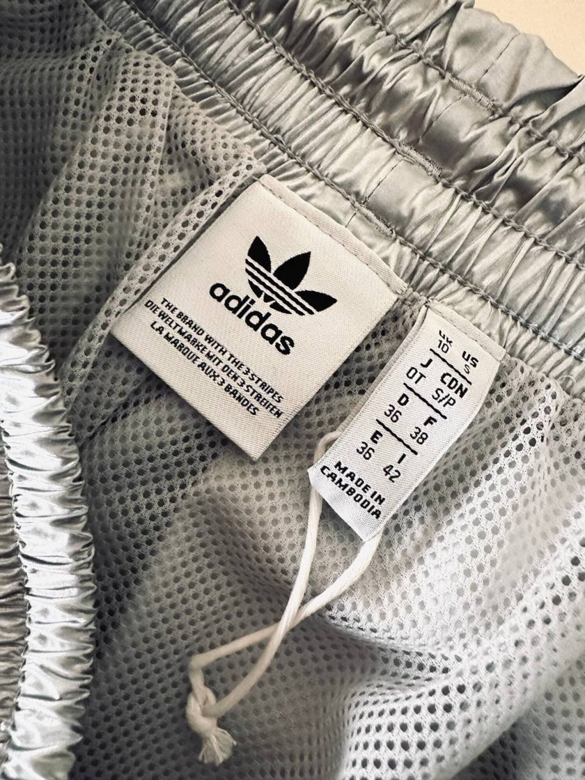 Pantaloni adicolor Tricolor Metallic Japona “Adidas”