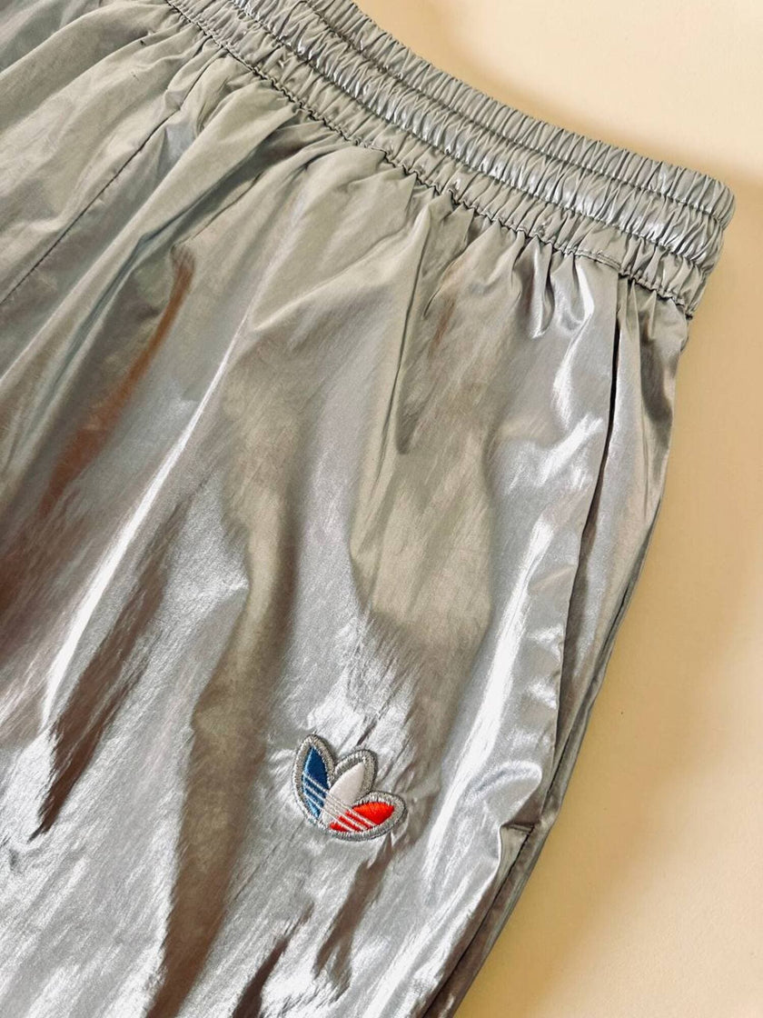 Pantaloni adicolor Tricolor Metallic Japona “Adidas”