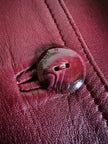 Giacca in pelle bordeaux con cintura in vita Tradition Of Quality Trade Mark Fashion Style