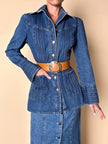 Giacca Christian Lacroix in denim modello sciancrato con lavorazione a nervature