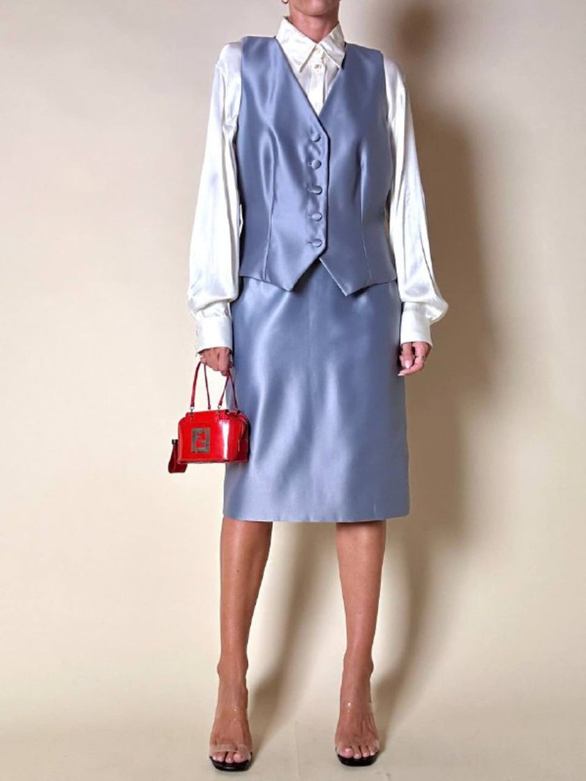 Completo gonna/gilet in raso grigio azzurro “Yves Saint Laurent”