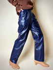 Pantalones Loewe de talle alto en napa color arándano con botón con logo