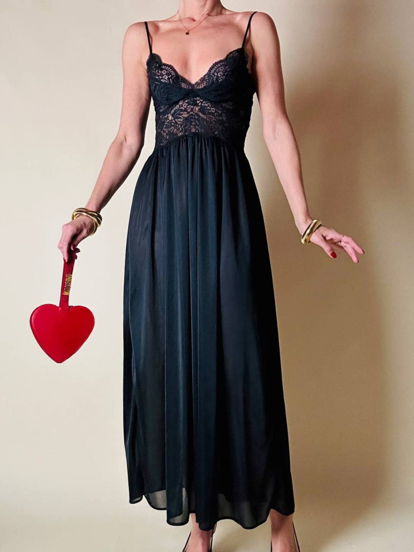 Slip dress nero in pizzo con coppe a balconcino “La Perla”