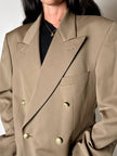 Blazer vintage Yves Saint Laurent in lana cachi doppiopetto con bottoni logati oro