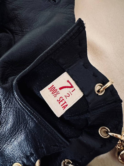 Guanti in pelle nera con charm dorati a forma di cuore “Sermoneta”