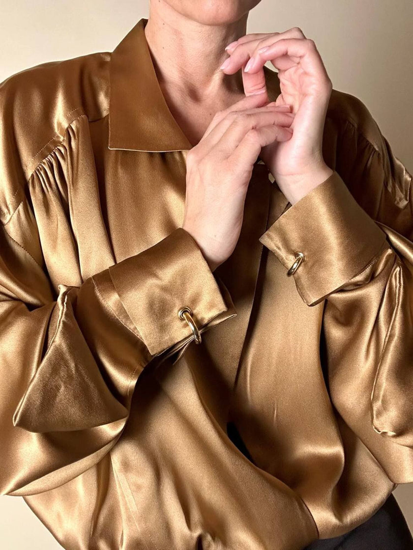 Blusa vintage Baila in seta bronzo con dettaglio gioiello nei polsi