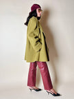 Cappottino oversize con ampi rever in lana verde acido Confezioni di Lusso