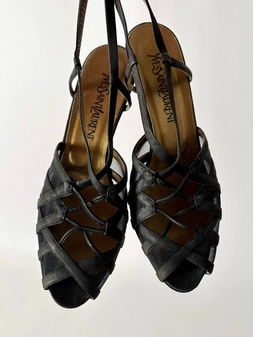 Sandali vintage Yves Saint Laurent in rete mesh nera e nabuk