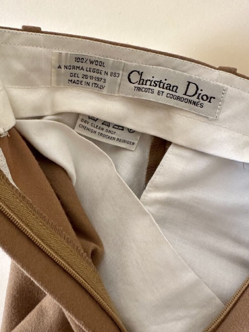 Pantalone Christian Dior vintage modello classico con pince in lana cammello scuro