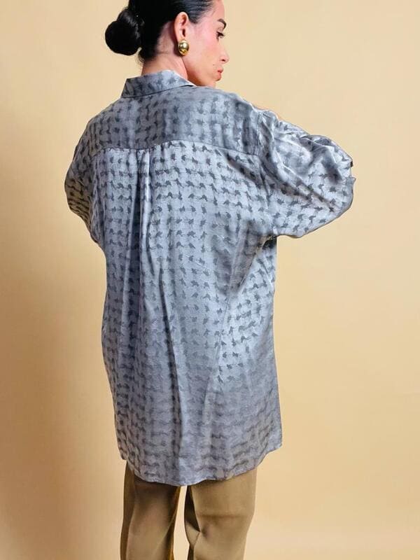 Camicia oversize in seta Jaquard silver