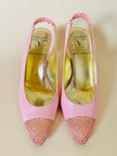 Slingback in pelle rosa con punta traforata “Valentino Garavani” by René Caovilla