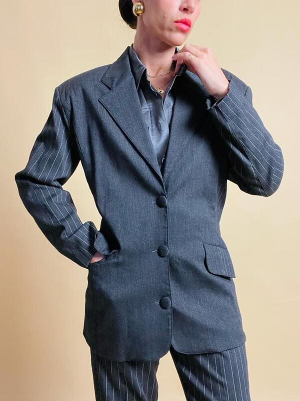 Tailleur gessato grigio antracite