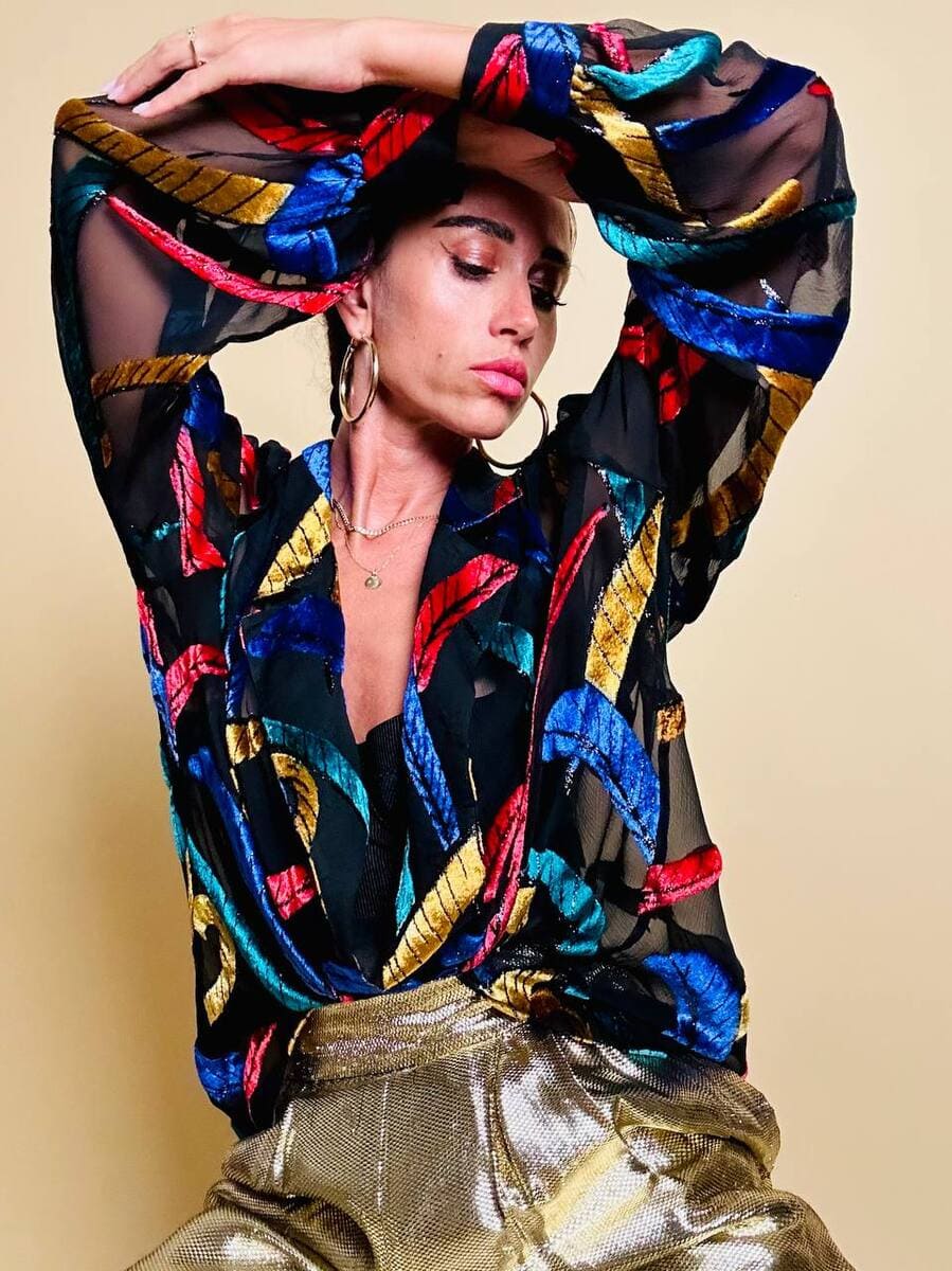 Camicia in chiffon nero con inserti di velluto controtagliato multicolor - immagine 3