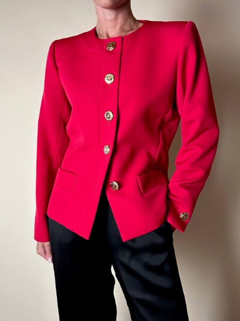 Blazer rosso con bottoni dorati “Yves Saint Laurent”