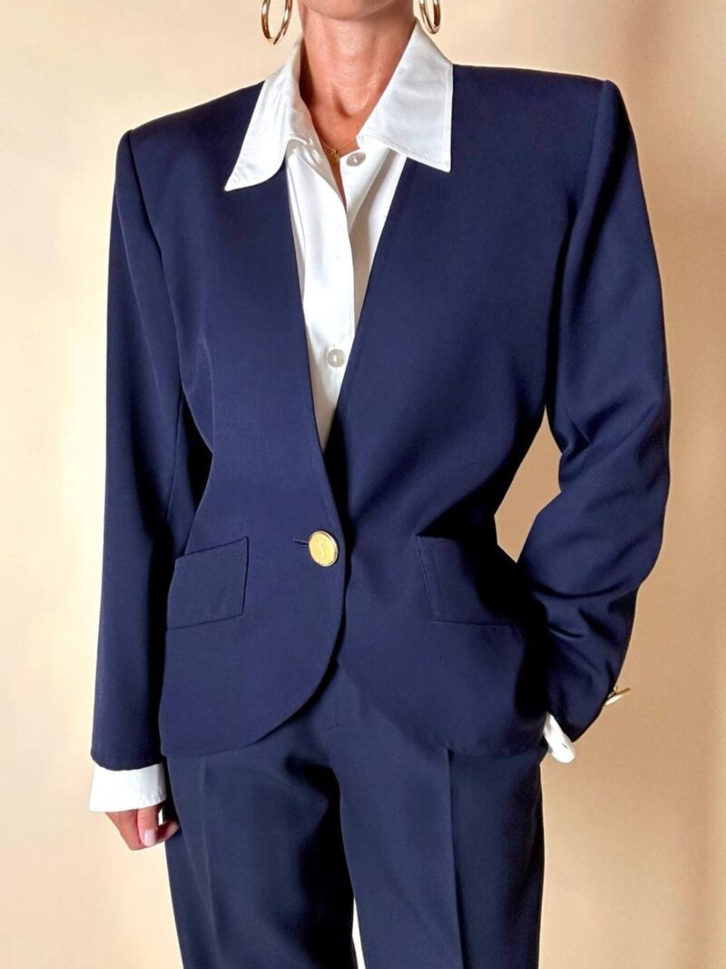 Blazer Yves Saint Laurent vintage in rasato di lana blu notte con bottoni logati color oro
