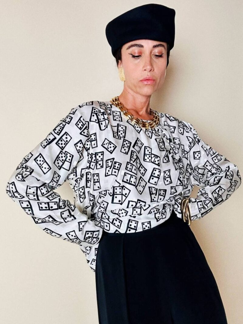 Blusa Yves Saint Laurent in tessuto jacquard bianco e nero fantasia Domino