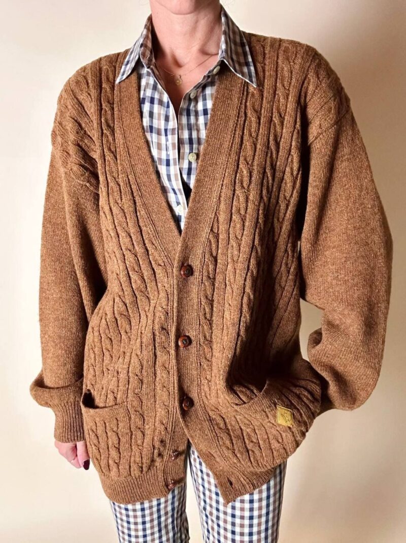 Cardigan Yves Saint Laurent in lana caramello con bottoni Berlebeck logati