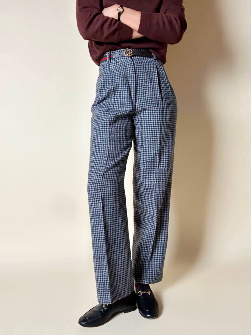 Pantalone a vita alta in lana pied de poule grigio e ottanio Basile