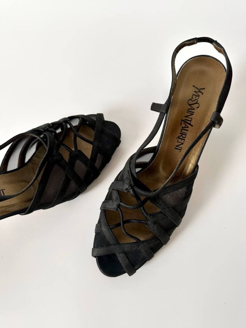 Sandali vintage Yves Saint Laurent in rete mesh nera e nabuk